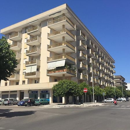 B&B Piazza Partigiani Lecce Zewnętrze zdjęcie